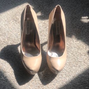 Nude Steve Madden heels